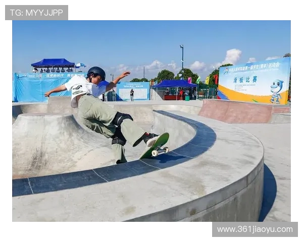 南京滑板队的速度之旅:探索滑板运动的极限与魅力